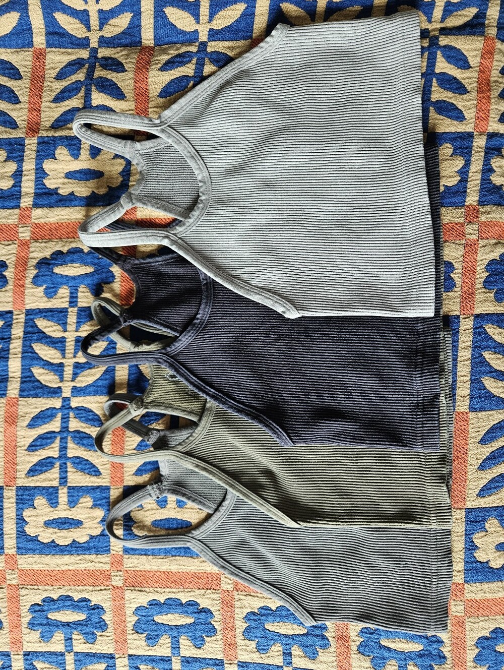 Free People Happiness Runs Crop Tanks XS/S